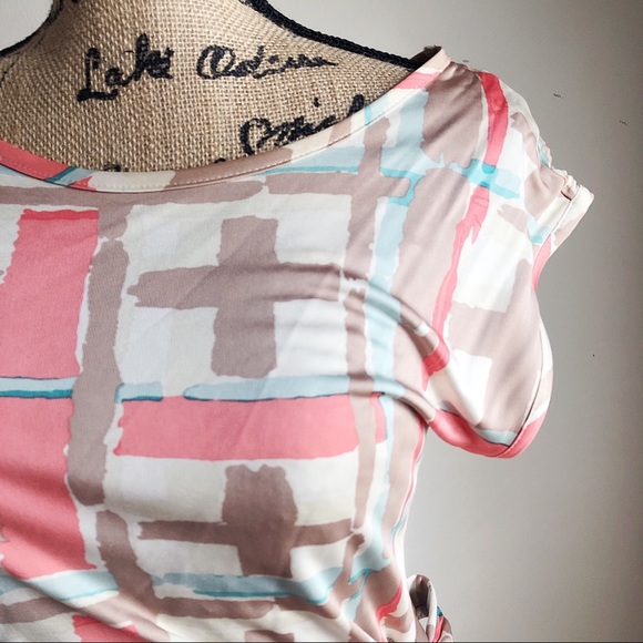 🦋Cross Print Sheath Dress🦋 - Picture 2 of 4